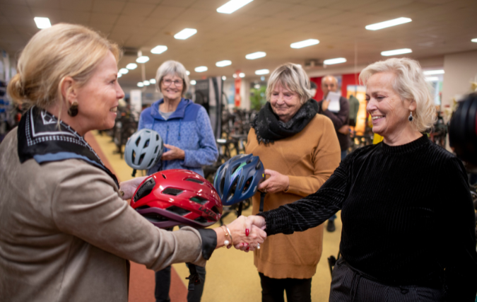 Kortingsactie fietshelm voor Friese 55-plusser