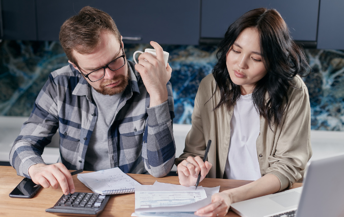 Betere schuldhulpverlening nodig voor mensen met schulden