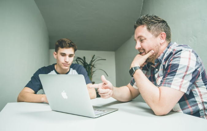 Van werkstress naar werkplezier: hoe loopbaancoaching je kan helpen bij een betekenisvolle carrière